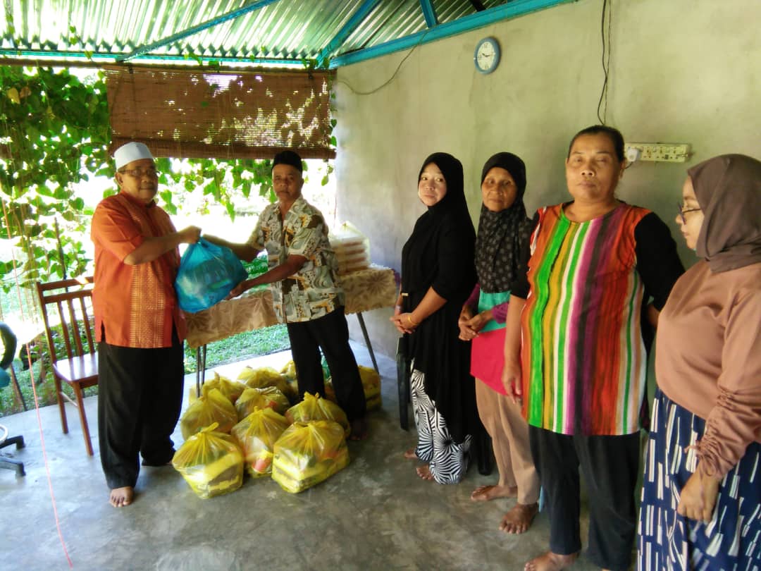SAUDARA BARU ORANG ASLI GEMBIRA