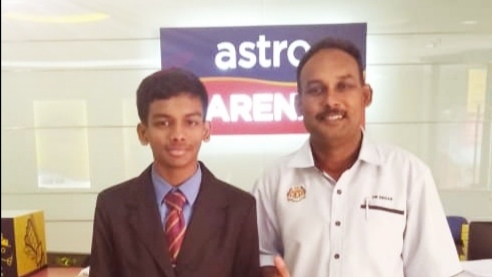 AYAH DAN ANAK MENANG ANUGERAH REKACIPTA