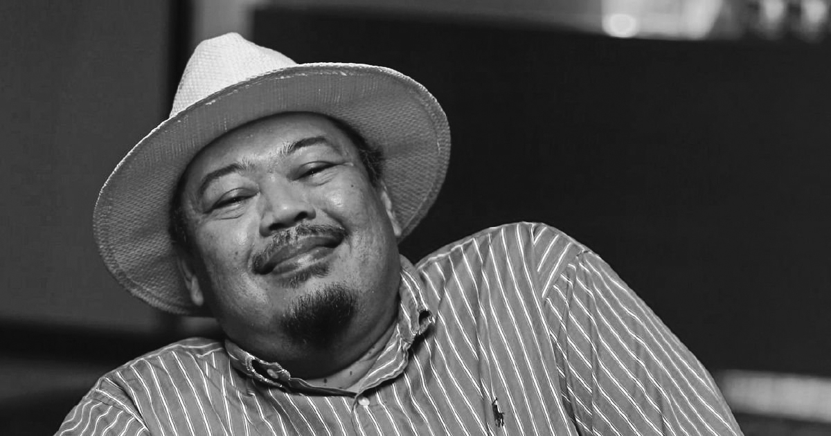 Mamat gembira nak jumpa 2 'rakan lama' berjubah putih