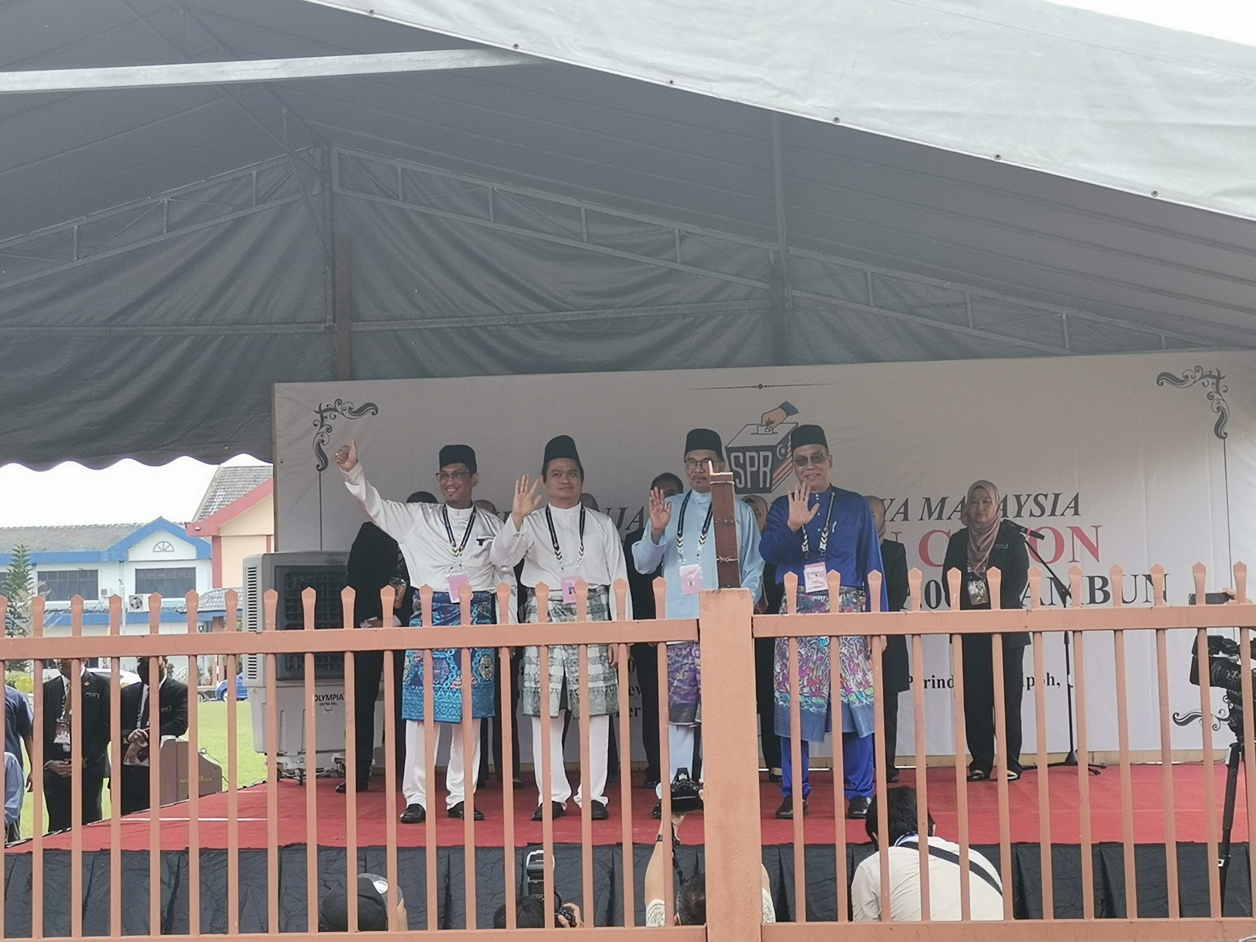 PRU15: Proses penamaan calon Parlimen Tambun berjalan lancar