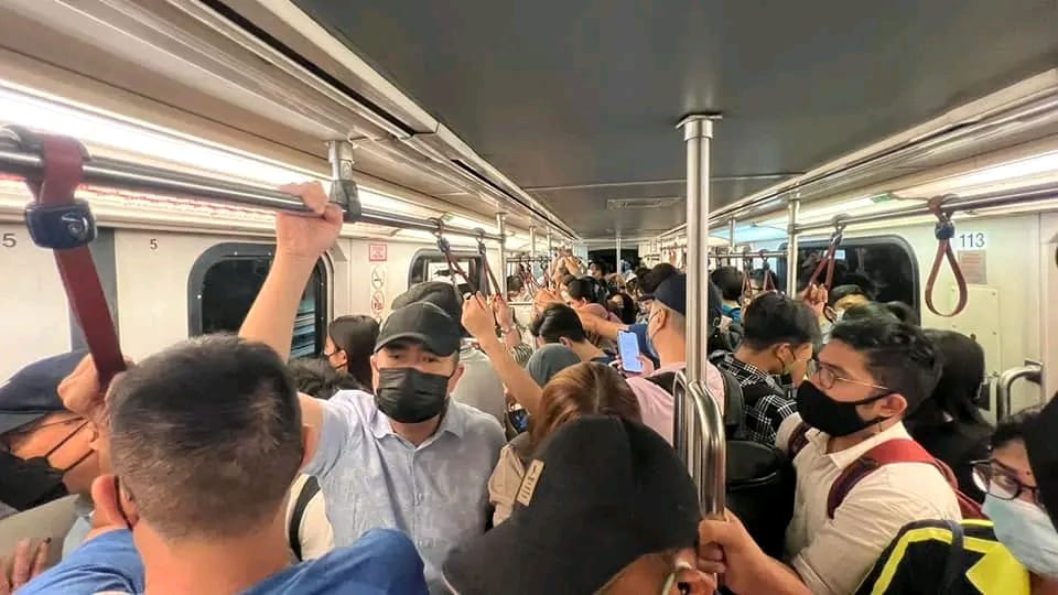 Anthony Loke buat 'spot check' rasai sendiri situasi sebenar perkhidmatan LRT