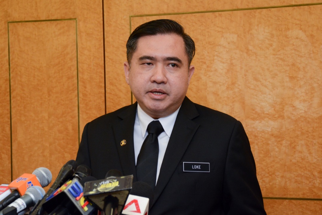 KTMB diminta sediakan perkhidmatan percuma kepada pesakit, penjaga kanak-kanak kanser - Anthony Loke