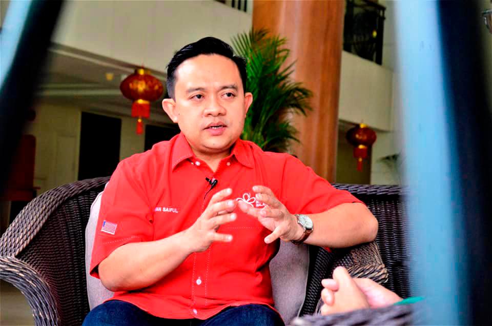 Projek Jana Wibawa: Wan Saiful didakwa terima rasuah RM6.9 juta