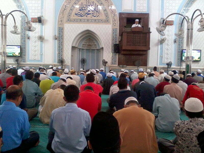 Sultan Perak perkenan belia baca khutbah Jumaat esok