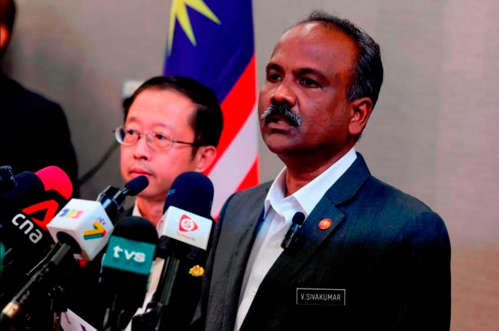 Sivakumar sahkan lima pegawainya dipecat