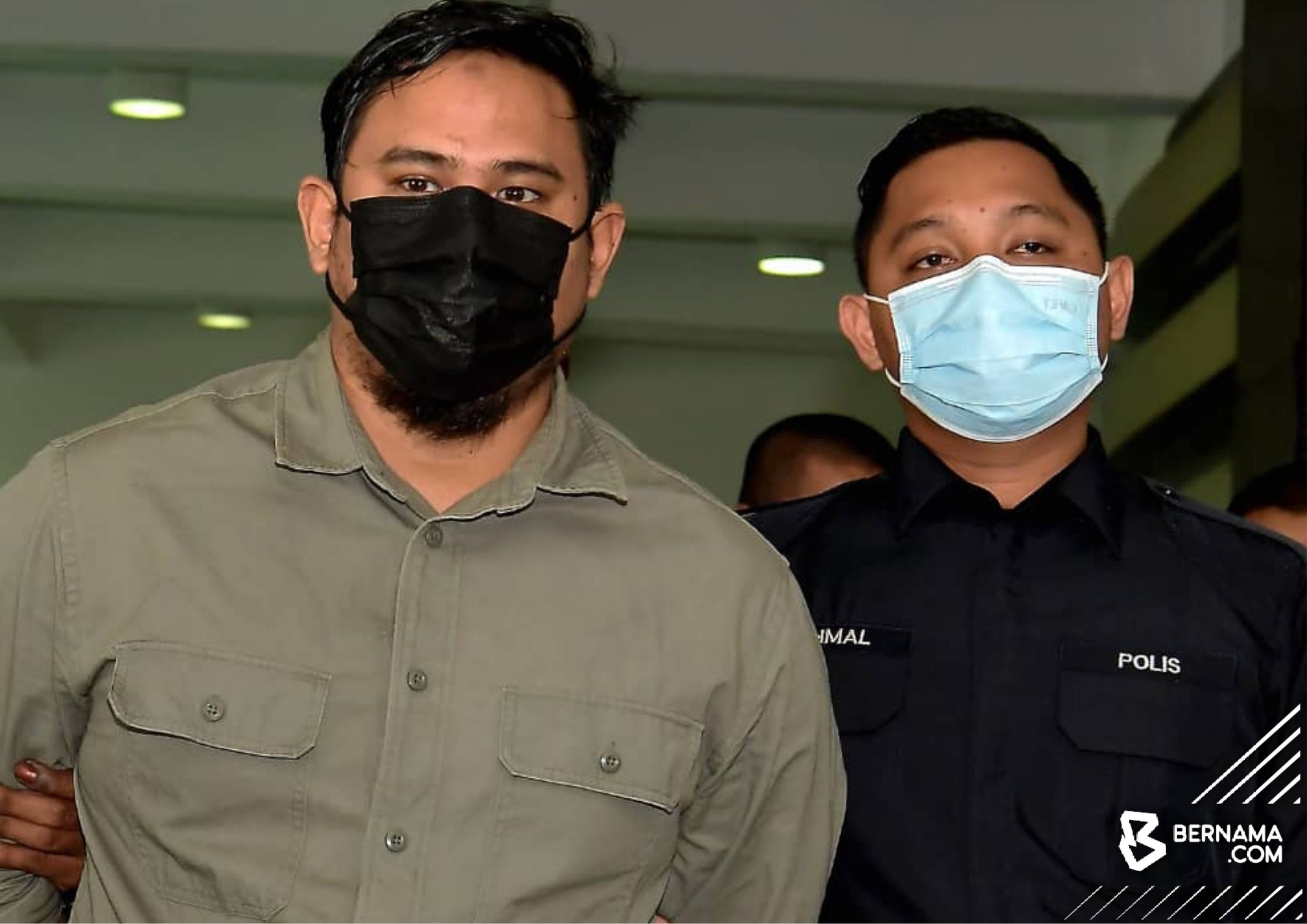 Juruperunding bebas didakwa menghendap, ganggu jurugambar wanita