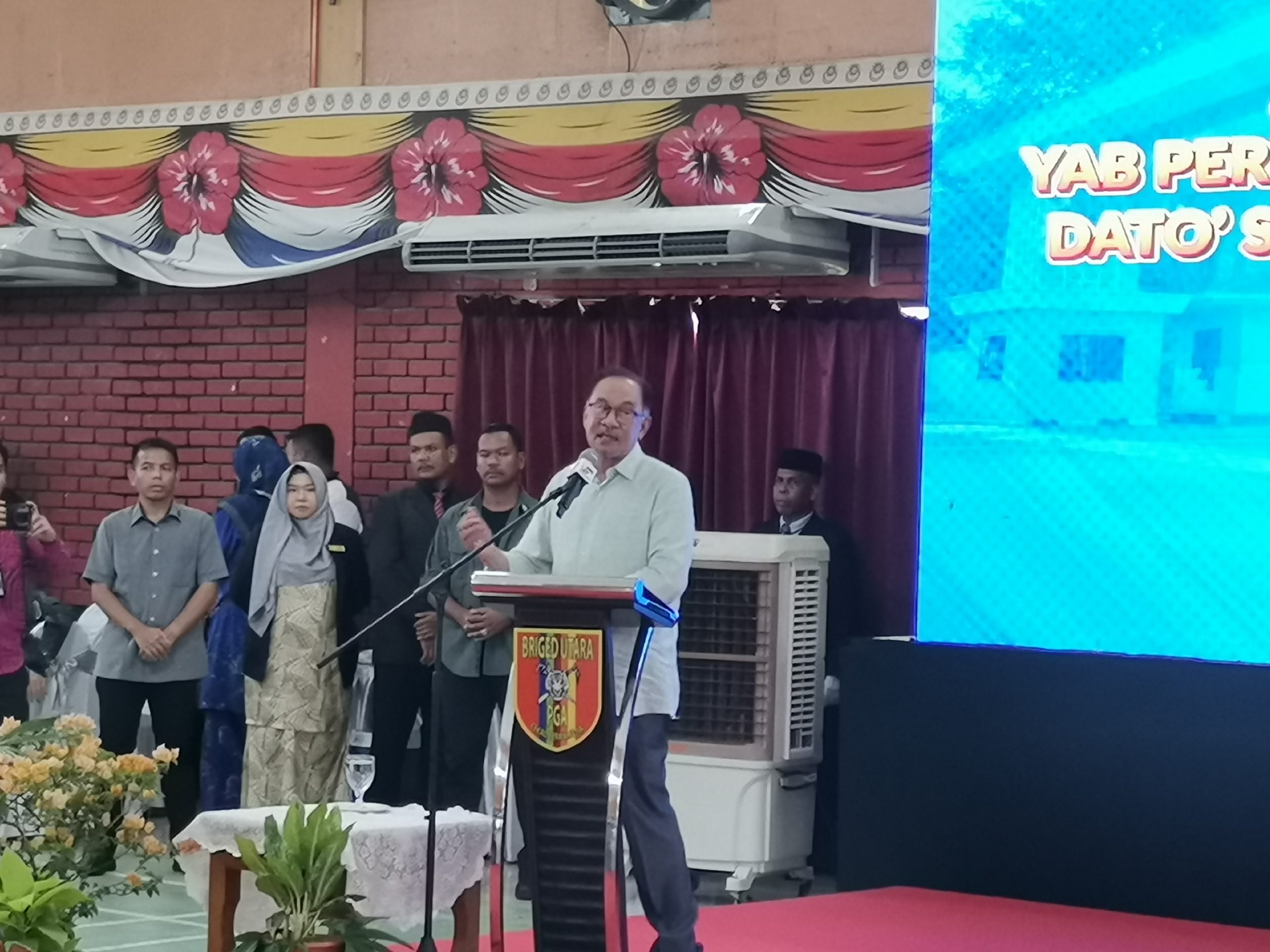 Peruntukan tambahan bagi baik pulih rumah PDRM akan diumumkan pada Bajet 2024 - PM
