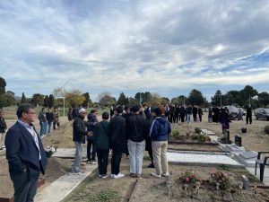 Suasana Di Tanah perkuburan Christchurch