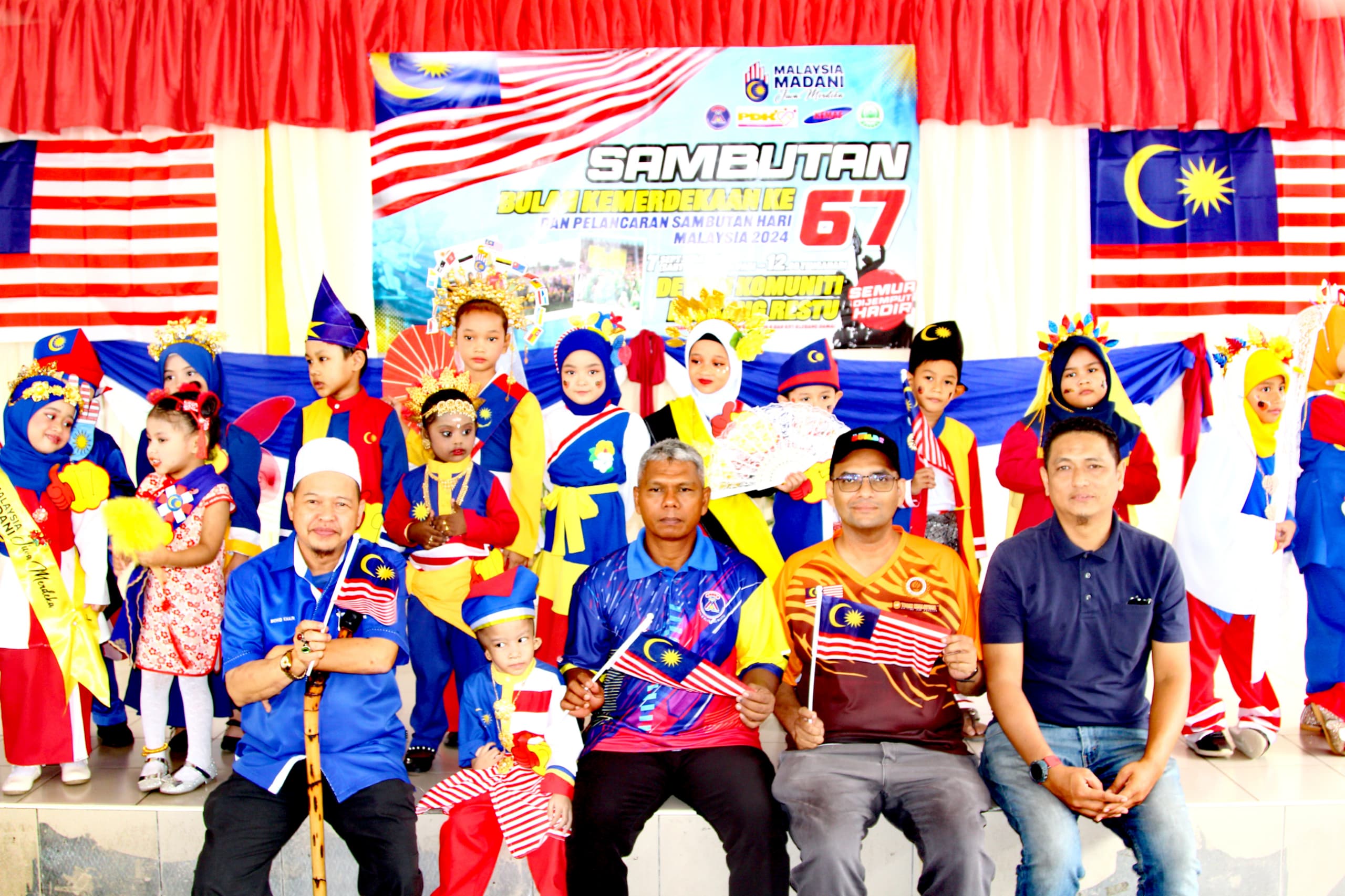 KAWASAN RUKUN TETANGGA (KRT) KLEBANG RESTU MENGANJURKAN SAMBUTAN BULAN KEMERDEKAAN KE-67 DAN PELANCARAN SAMBUTAN HARI MALAYSIA.