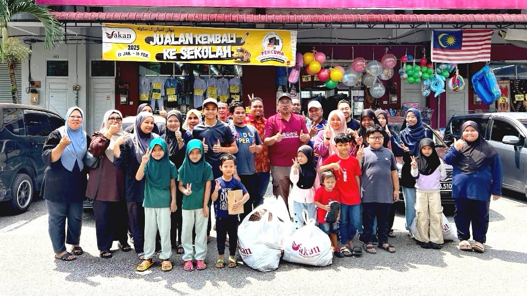 120 PELAJAR TERIMA MANAFAAT BANTUAN PERSEKOLAHAN 2025