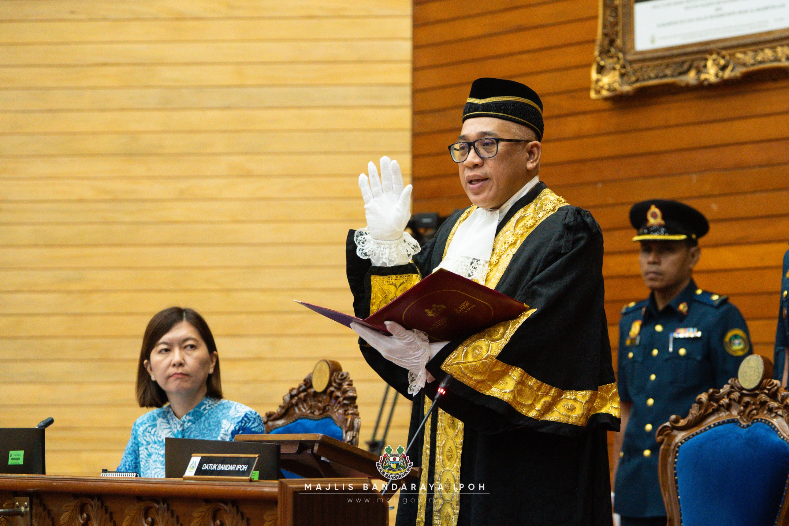 DATUK BANDAR IPOH BERIKRAR TINGKAT PERKHIDMATAN BANDARAYA